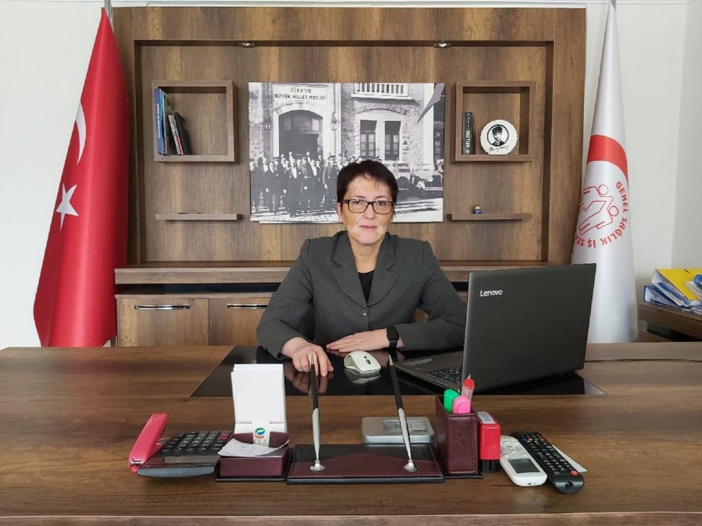 derya_ugur-1.jpg